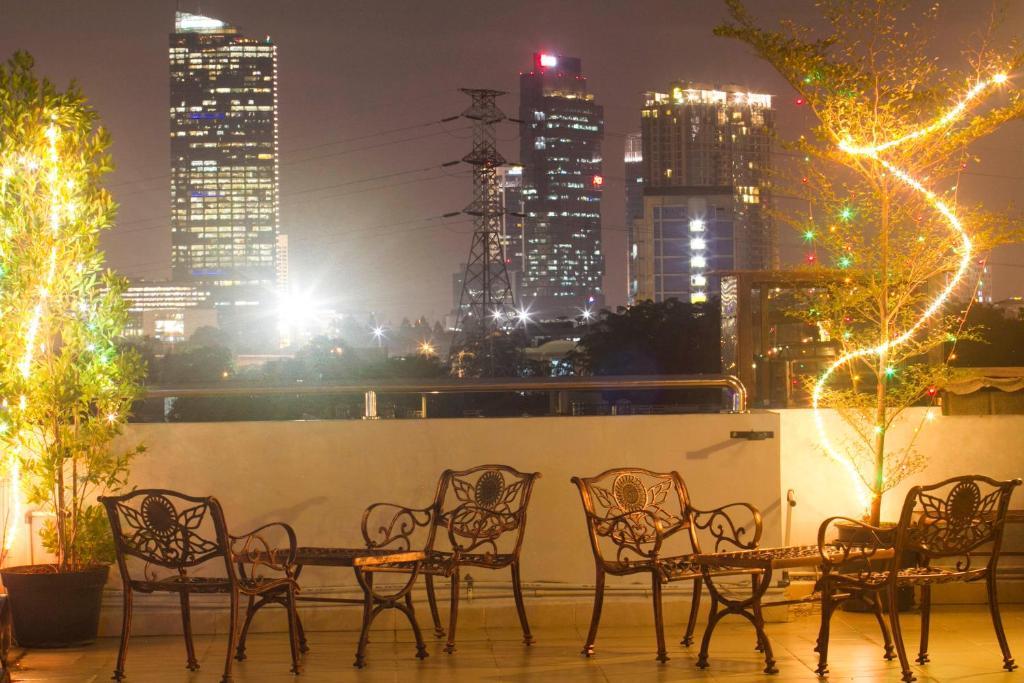 House Of Arsonia Tulip Jakarta